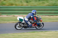 enduro-digital-images;event-digital-images;eventdigitalimages;mallory-park;mallory-park-photographs;mallory-park-trackday;mallory-park-trackday-photographs;no-limits-trackdays;peter-wileman-photography;racing-digital-images;trackday-digital-images;trackday-photos